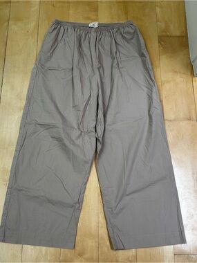 Women's Elastic-Waist Wide-Leg Chinos - Taupe